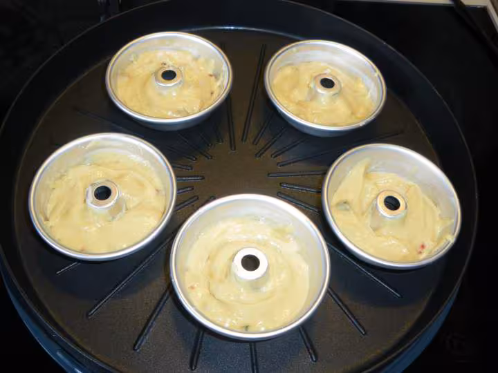 Petits savarins aux fruits confits