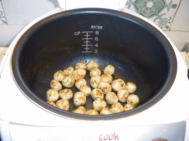 Soupe tomate aux boulettes