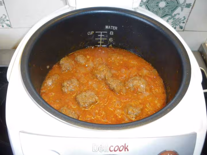 Steaks haches aux tomates