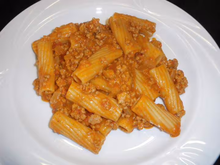 Tortiglioni au pesto rosso