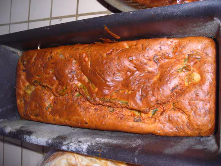 Cake aux legumes et aux champignons