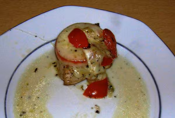 Escalope de dinde gratinee tomate mozzarella