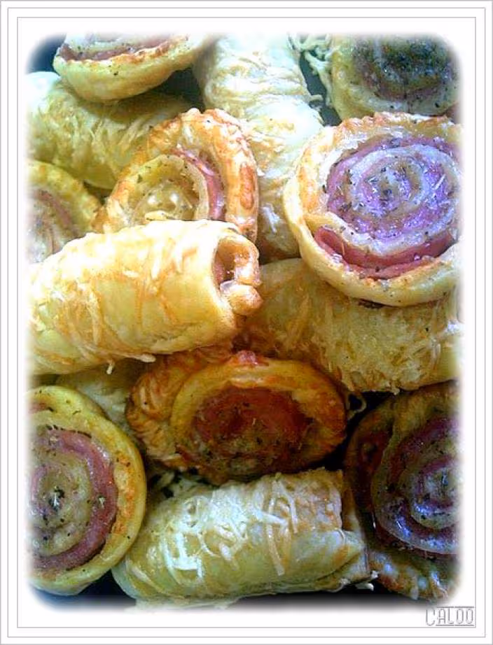 Feuilletes jambon et saucisses