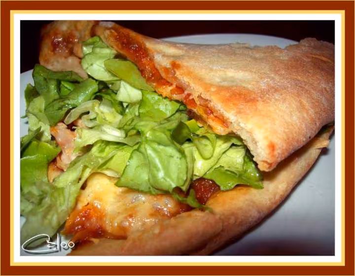 Pizza roulee a la salade