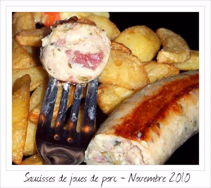 Saucisses de joue de porc et gratin de carottes aux saveurs d asperge