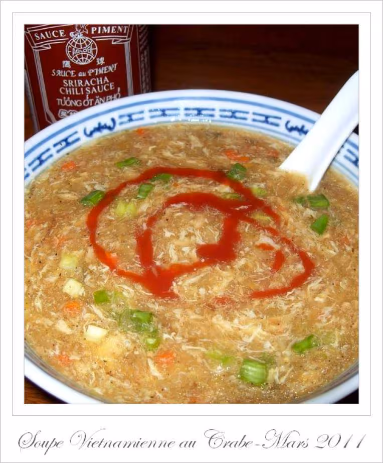 Soupe vietnamienne au crabe
