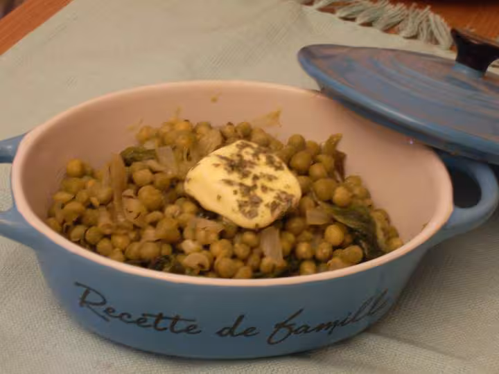 Fricassee de petits pois a la menthe