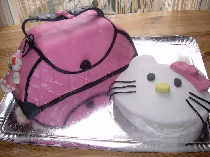 Hello kitty