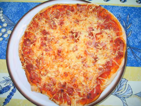 Pizza jambon fromage