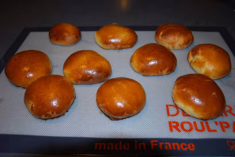 Petits pains brioch s
