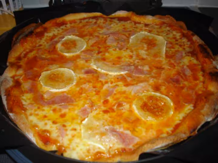 Pizza jambon chevre