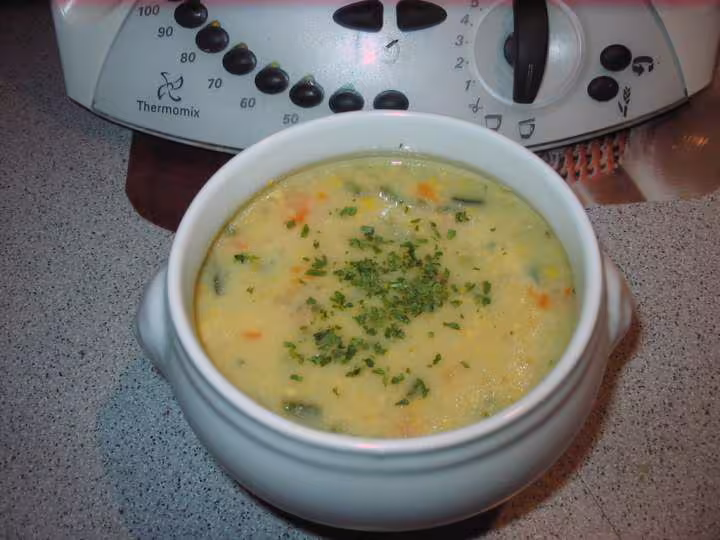 Soupe de legumes au fromage
