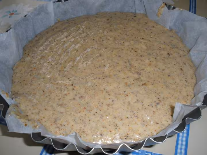 Gateau aux noisettes avant cuisson