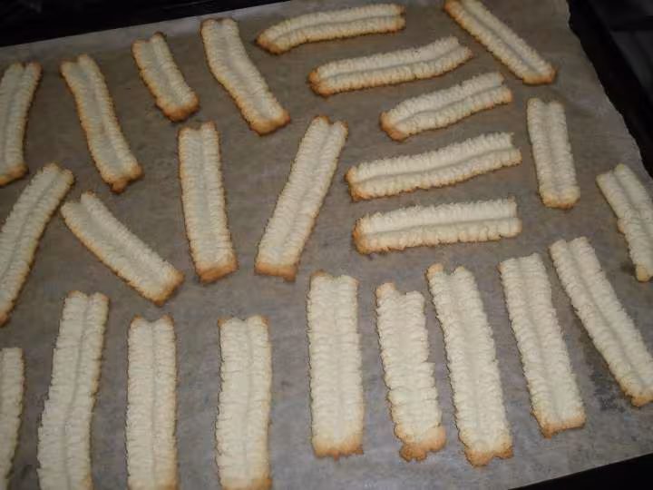 Spritz aux amandes moulues apres cuisson