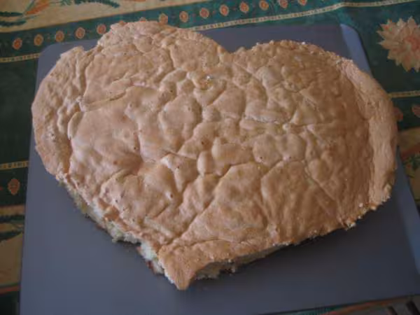 Gateau saint valentin decoupe du coeur