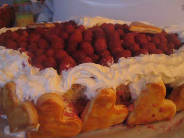 Gateau saint valentin vue de profil