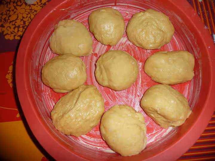 Brioche sans beurre avant levee