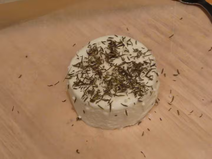 Petit fromage au thym