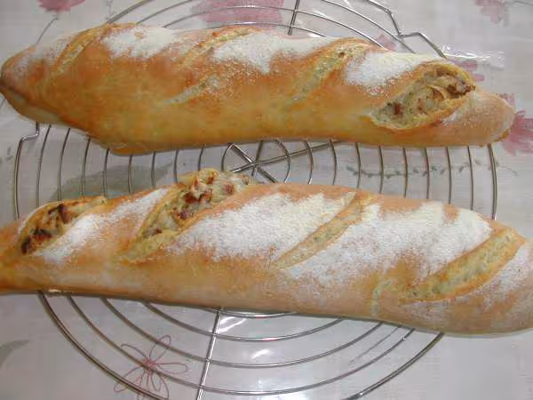 Pain aux lardons oignons creme