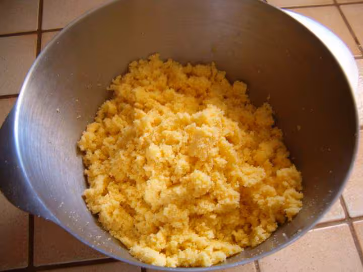 Semoule sablee au beurre apres repos