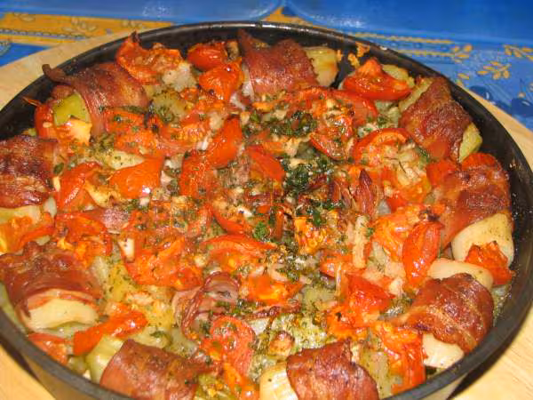 Gratin de patates et poireaux au tomates et bacon photo appres la cuison