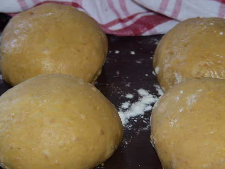 Mokahuete breadly 2