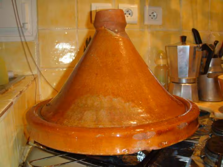 Plat a tajine sur le feu