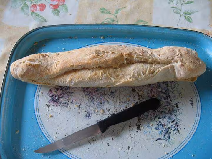 Baguette tradition
