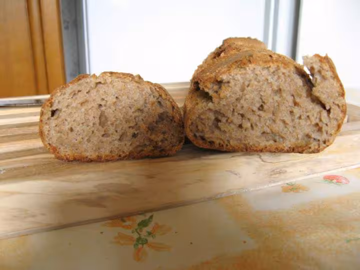 Pain aux cereales au levain
