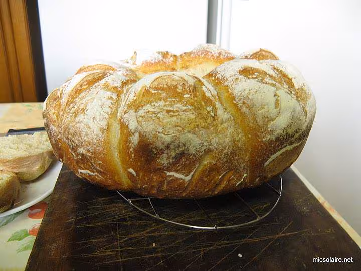 Pain couronne en cocotte