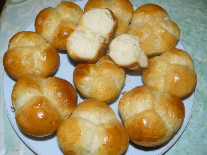 Petits pains au yaourt en forme de trefle