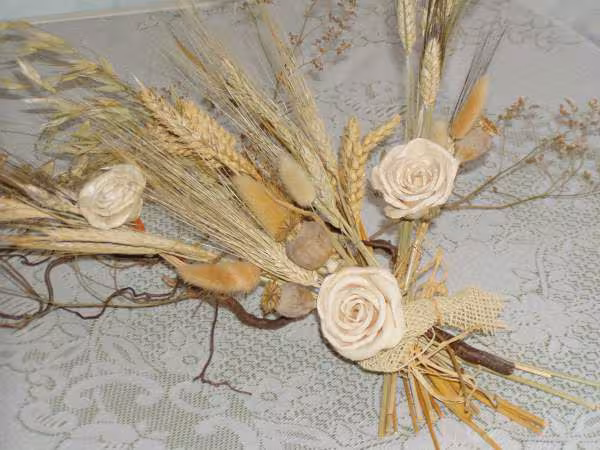 Detail de la composition bouquet de bles pose