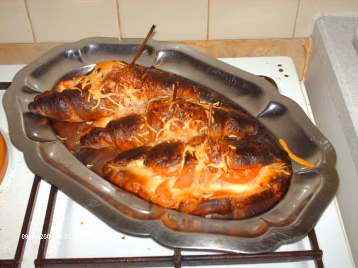 Croissant fromage et thon