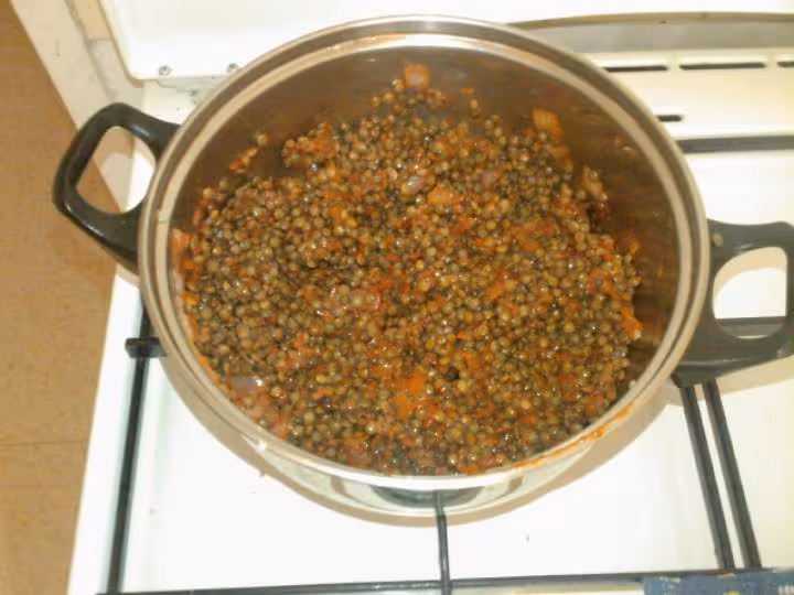 Lentilles a la tomate