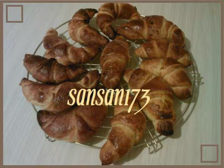 Les croissants au beurre