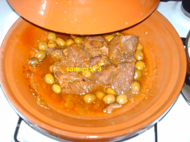 Tagine de boeuf au gingembre olives et puree