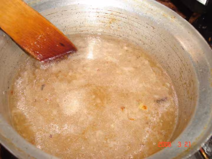 Apres oignons dores eau et au feu