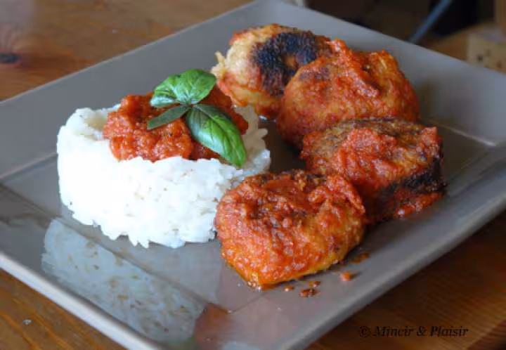 Boulettes au poulet et courgettes