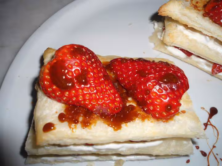 Mille feuille gourmand aux fraises