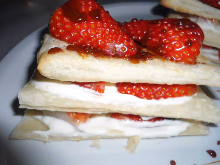 Mille feuille gourmand aux fraises