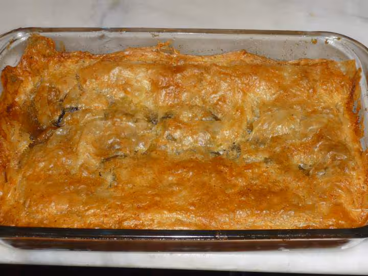 Pastis gascon aux pruneaux