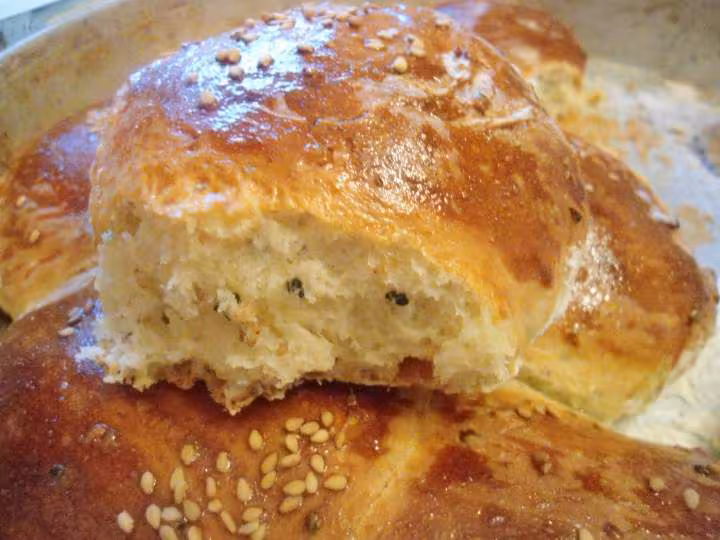 Petits pains aux graines de sesame