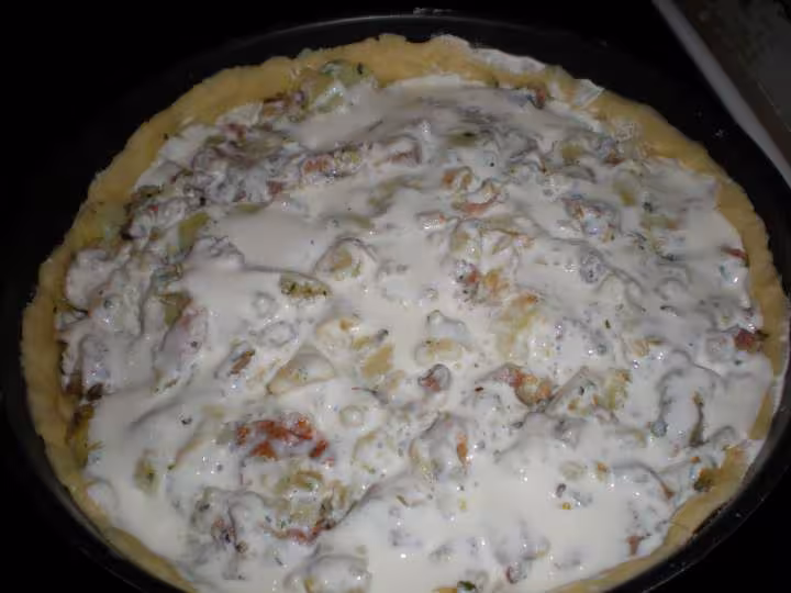 Tourte 13 verser la creme fraiche liquide sur tout le dessus