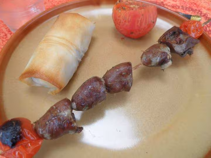 Bricks aux cepes et brochette de coeurs