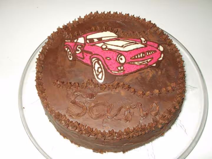 Gateau au chocolat cars