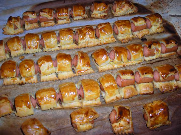 Petits feuilletes saucisses de strasbourg pour aperitifs 1