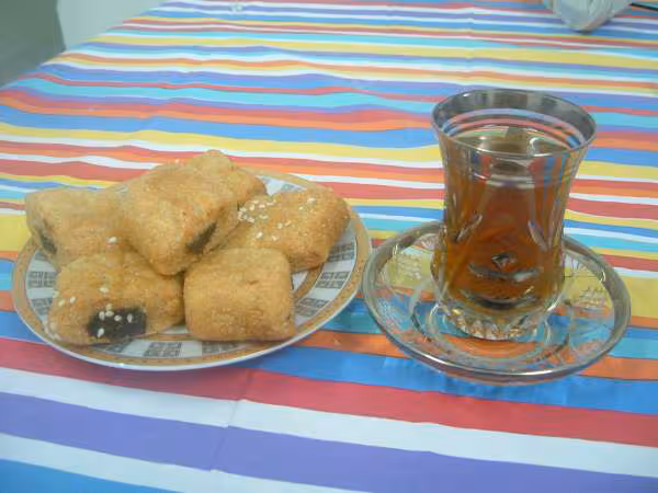 Makroud