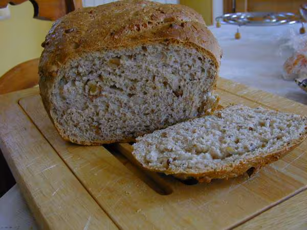 Pain levain liquide aux noix