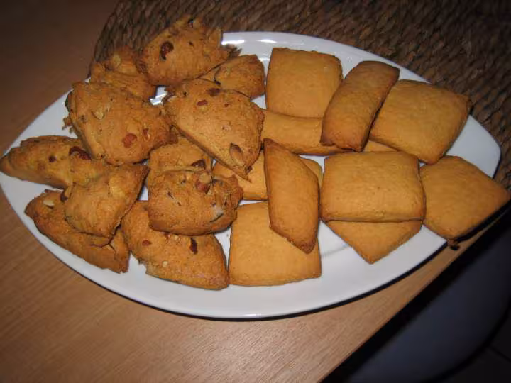 Canistrelli au citron et aux amandes