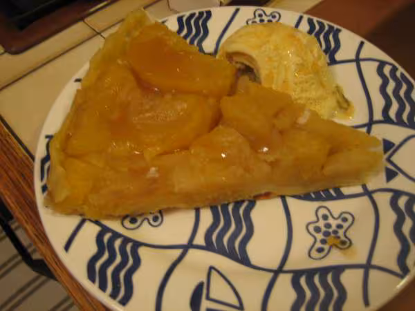 Part de tarte tatin